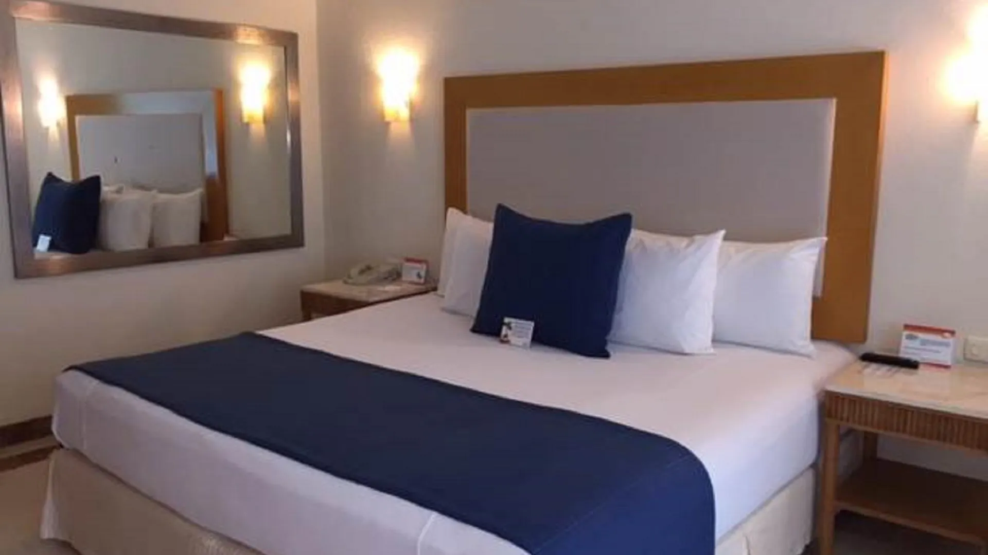 Hotel Grand Park Royal Cozumel Resort