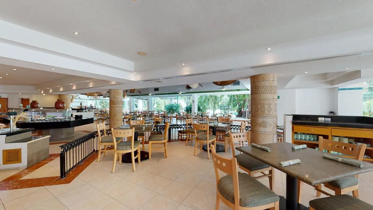 Grand Park Royal Cozumel Hotel