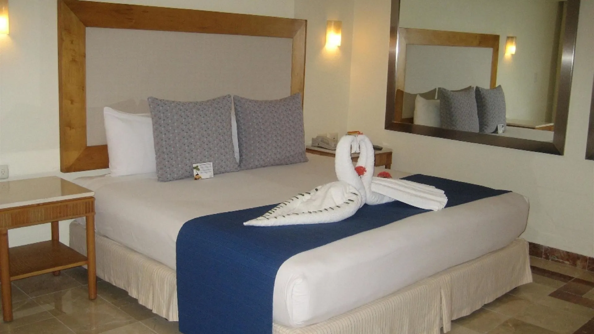 Hotel Grand Park Royal Cozumel 5*,