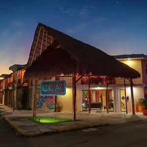 https://luna-azul-by-uvas.quintano-roohotels.com