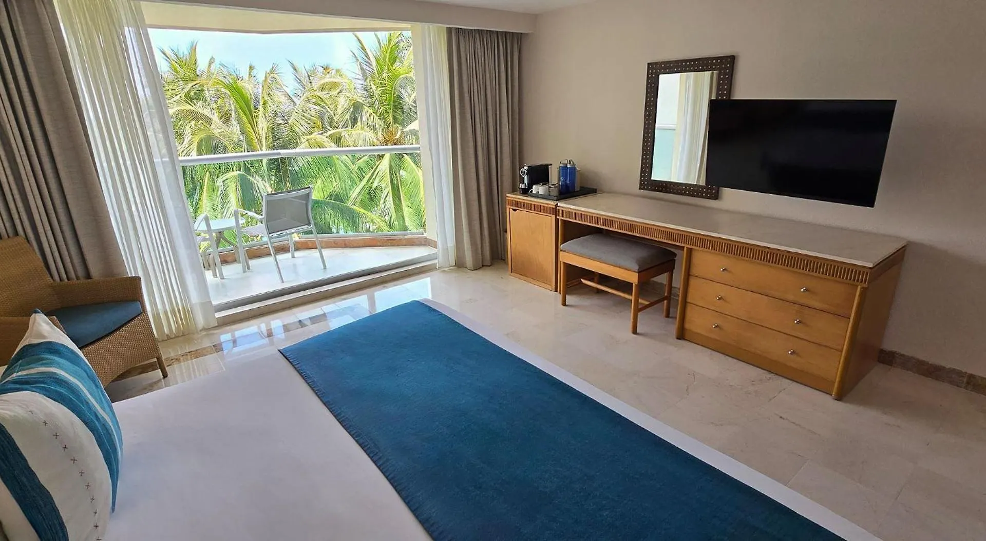 Resort Grand Park Royal Cozumel Hotel