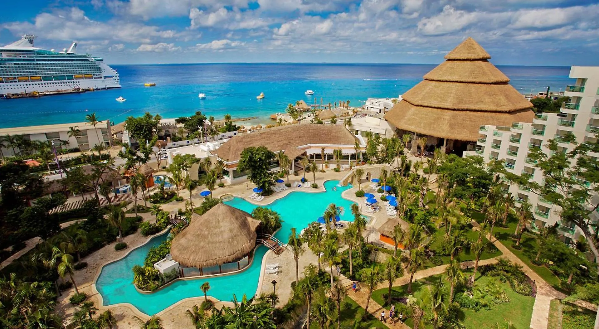 Grand Park Royal Cozumel Hotel